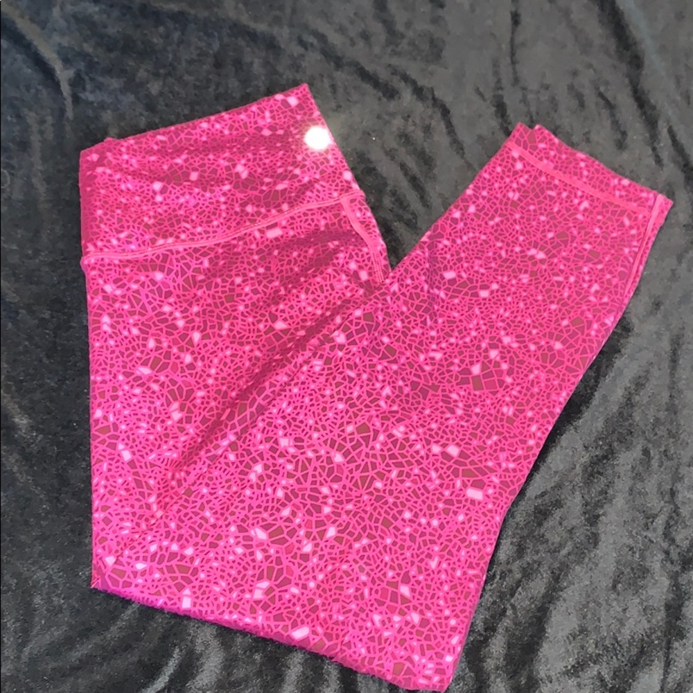 Lululemon Magenta 7/8 leggings